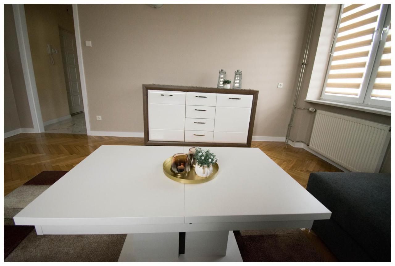 Color 24 Apartament III Stalowa Wola Eksteriør billede