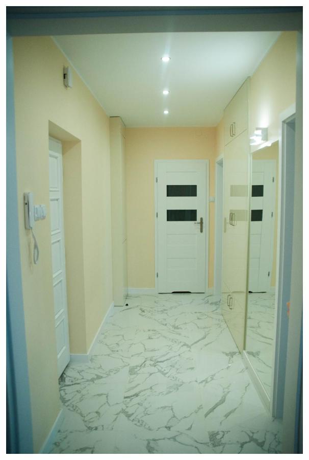 Color 24 Apartament III Stalowa Wola Eksteriør billede